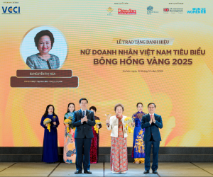 Chủ tịch Tập đoàn BRG lần thứ 6 được vinh danh TOP 10 “Nữ doanh nhân Việt Nam tiêu biểu - Bông hồng Vàng 2025”