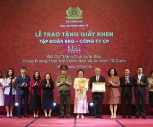 Tập đoàn BRG nhận giấy khen trong phong trào “Toàn dân Bảo vệ An ninh Tổ quốc năm 2024”