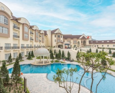 Legend Valley Hotel